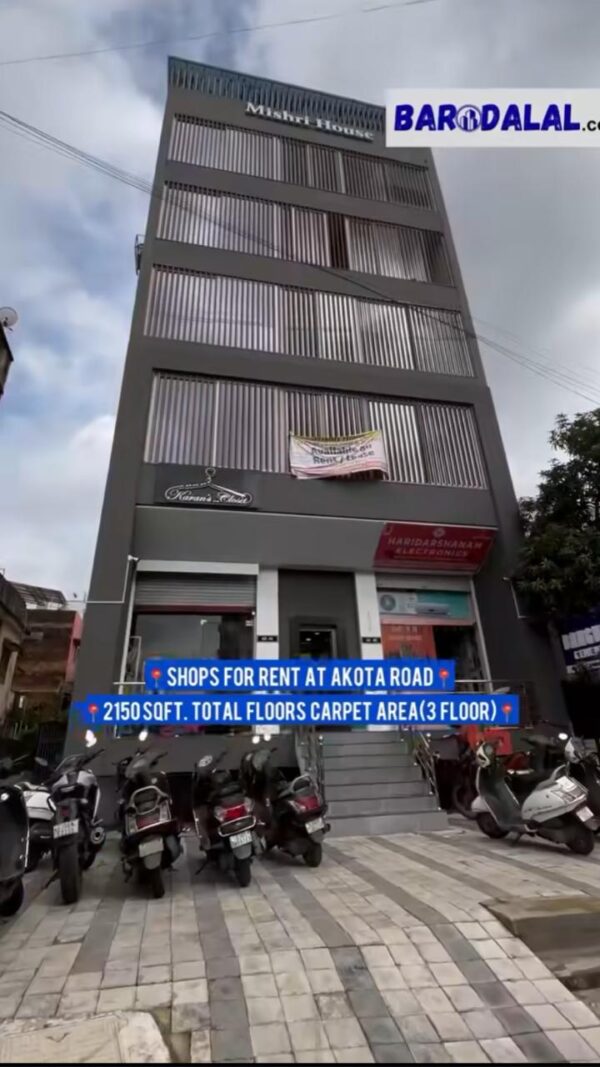 Shops for rent in vadodara akota road opp khakhi hotel line