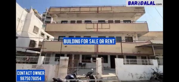 Building for sale or rent in vadodara gotri vishnukunj society