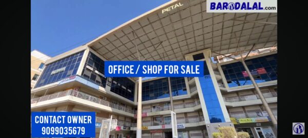 Semi furnished office/shop for sale in vadodara bhayli tp 2 petal trillium