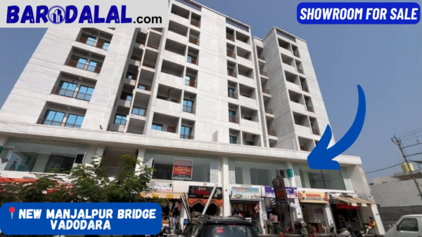 Showroom For sale In new manjalpur bridge, Vadodara