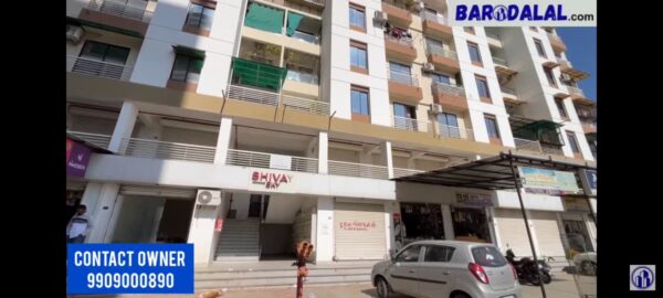 Ground floor shop for sale in vadodara, bapod, near shree siddheshwar heritage