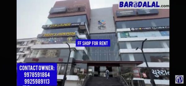 Ff shop for rent  in vadodara, baroda city mall , tulsidham makarpura road