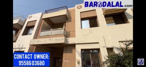 4bhk triplex for rent in vadodara, gotri road , elegance apple