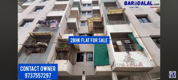 Pre rented 2bhk flat for sale in vadodara, somatalav, om residency