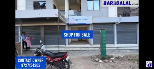 Ground floor shop for sale in vadodara, near bhavans party plot, neelkanth sky