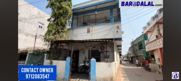 Semi furnished 3bhk duplex for sale in vadodara, bajwa, yogeshwar park society