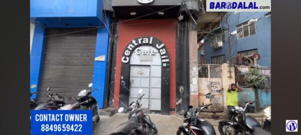 Shop for rent in vadodara, fatehgunj, saffron complex